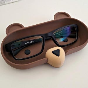 Animal Glasses Holder image 7