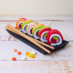7-daagse sushi-pillendoos | Wekelijkse medicatie-opberger | Leuke Japanse voedselpillenhouder | Dagelijkse vitaminekoffer | Uniek medisch accessoire afbeelding 4