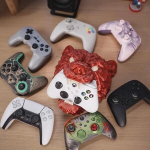 Bear Controller Holder image 4