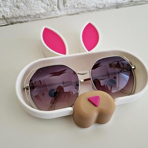 Animal Glasses Holder image 9