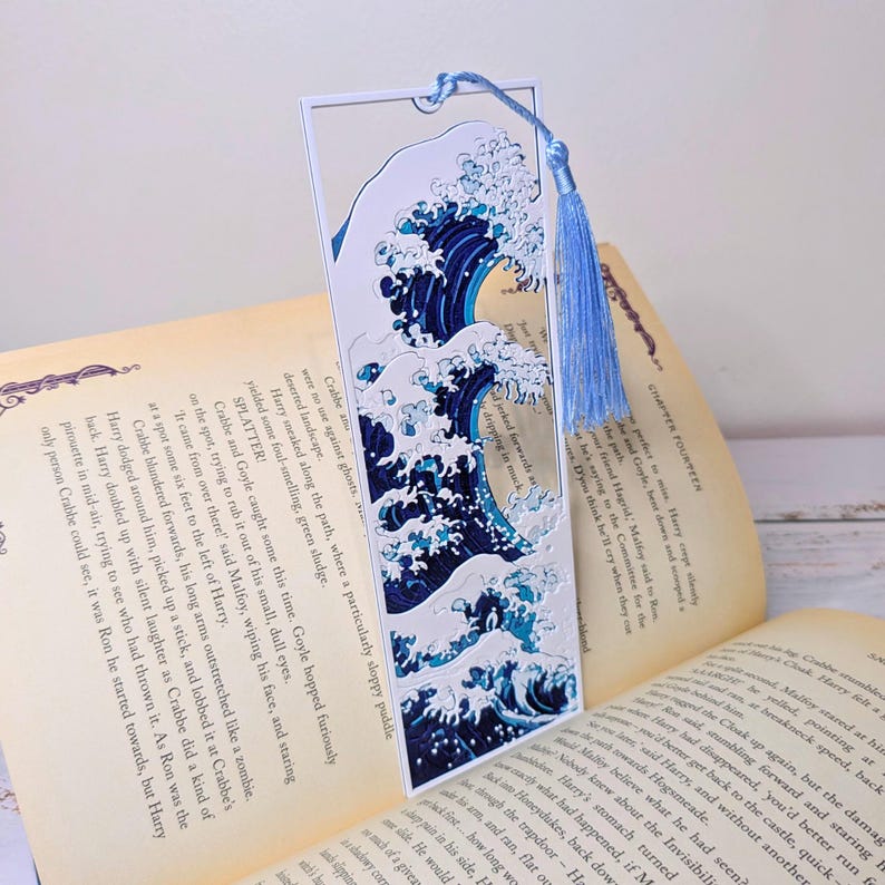 The Great Wave Bookmark with Tassel, Hokusai Japanese Art Book Mark, Unique Gift for Readers, Die Cut Textured Ocean Wave Stationery image 4