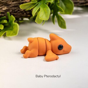Tiny Pterodactyl Model / Keyring image 1