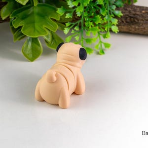 Tiny Pug Model / Keyring image 2
