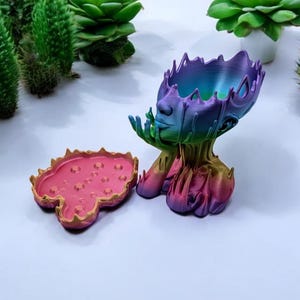 Melting Lady Planter - Unique Aesthetic Home Decor - Quirky Gift for Plant Lovers image 4