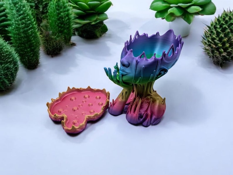 Melting Lady Planter - Unique Aesthetic Home Decor - Quirky Gift for Plant Lovers image 4