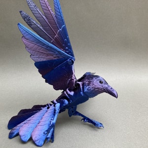 Flexi Raven Model with Skull Base image 5