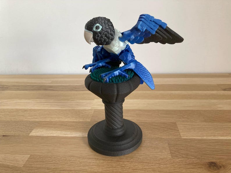 Bird Stand for Barn Owl / Realistic Bird models image 3