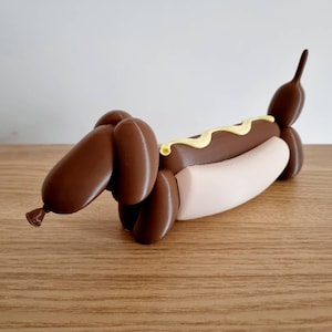 Hotdog Balloon Dog