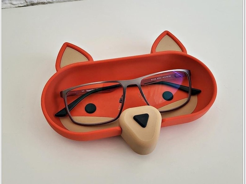 Animal Glasses Holder image 10