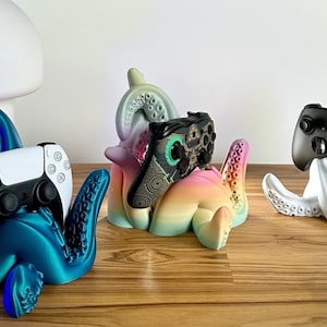 Tentacle Controller Holder