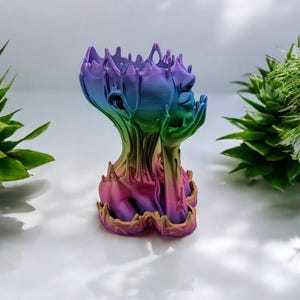 Melting Lady Planter - Unique Aesthetic Home Decor - Quirky Gift for Plant Lovers image 6