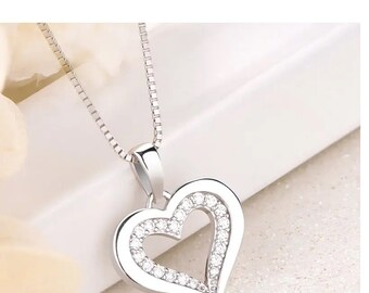 Dainty Gold Open Heart Necklace, Minimalist Gold Heart Charm Pendant ...