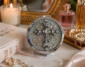 Rhinestone Cross Compact Mirror: Vintage Sparkle Design for Bridesmaids, Mom