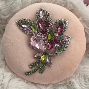 Vintage Bow Velore  Powder Puff Body Dusting Powder Puff Gifts Vintage Powder Compact Vintage Perfumed Dusting Powder puff Mother’s Day gift