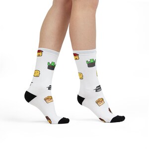 Forsaken Faces 007n7, zwei mal, Skelesky, Elliott und 1x1x1x1 Muster Crew Socken, Geburtstagsgeschenk Cartoon Roblox Emoticon Socken, Einzigartiges Geschenk Bild 3
