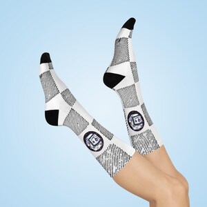 Der Malerdruck roblox gepolsterte Crew-Socken | Gemütlich, stilvoll, Geschenke, lässige Outfits, Winter Essentials, modische Füße Bild 6