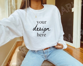 Gildan 18000 Sweatshirt Mockup - White Sweatshirt - White Sweatshirt Mock - Model Mockup - White Gildan Mockup - Close up Mockup