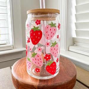 Strawberry Floral Beer Can Glass, Daisies Coffee Glass, Strawberries Glass, Strawberry Floral Cup, Floral Fruit Iced Coffee Glass