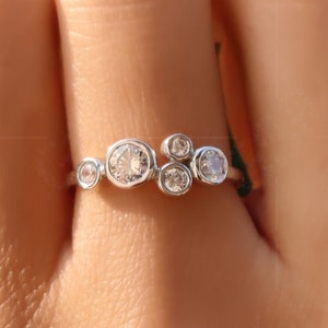 Cluster Ring, Bubble Style Bezel Set Round Moissanite Tiny Gold Ring, Five Stone ring, Anniversary ring for women, Minimalist Gold Ring