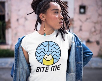 Camisa Bite Me // Camisa de pesca // Lake A Holic // Camisa do lago // Camisa do dia do lago // Camisa de férias // Dia no lago