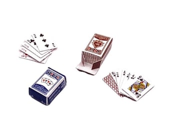 Cartes à jouer de poker miniatures à l&#39;échelle 1:12 | Mini pile de cartes pour maison de poupée | Jeu de cartes réaliste | Mini casino réaliste 1/12 | Cartes de salle de jeux