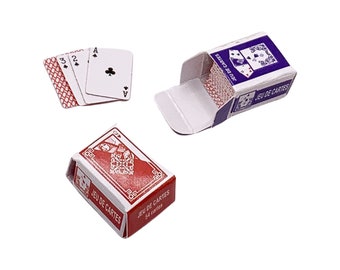 Cartes à jouer de poker miniatures à l&#39;échelle 1:12 | Mini pile de cartes pour maison de poupée | Jeu de cartes réaliste | Mini casino réaliste 1/12 | Cartes de salle de jeux