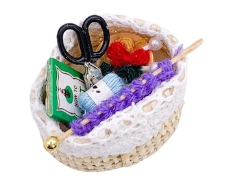 Kit de costura en miniatura para casa de muñecas 1:12, Cesta de costura antigua, Kit de agujas de costura, Accesorios de muñecas vintage, Miniaturas realistas 1/12, Niños