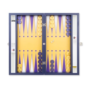 Juego de backgammon de fútbol hecho a mano - Premium personalizado con cuero ultramar, nombre y logotipo personalizados, tablero de madera de alta calidad