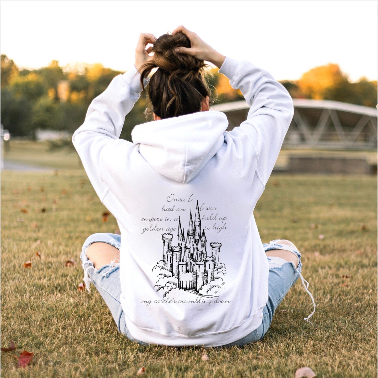 Dragon Castle Speak Now Swifty Sweatshirt, Eras Tour Fan Merch, Swifty Merch  Crewneck 