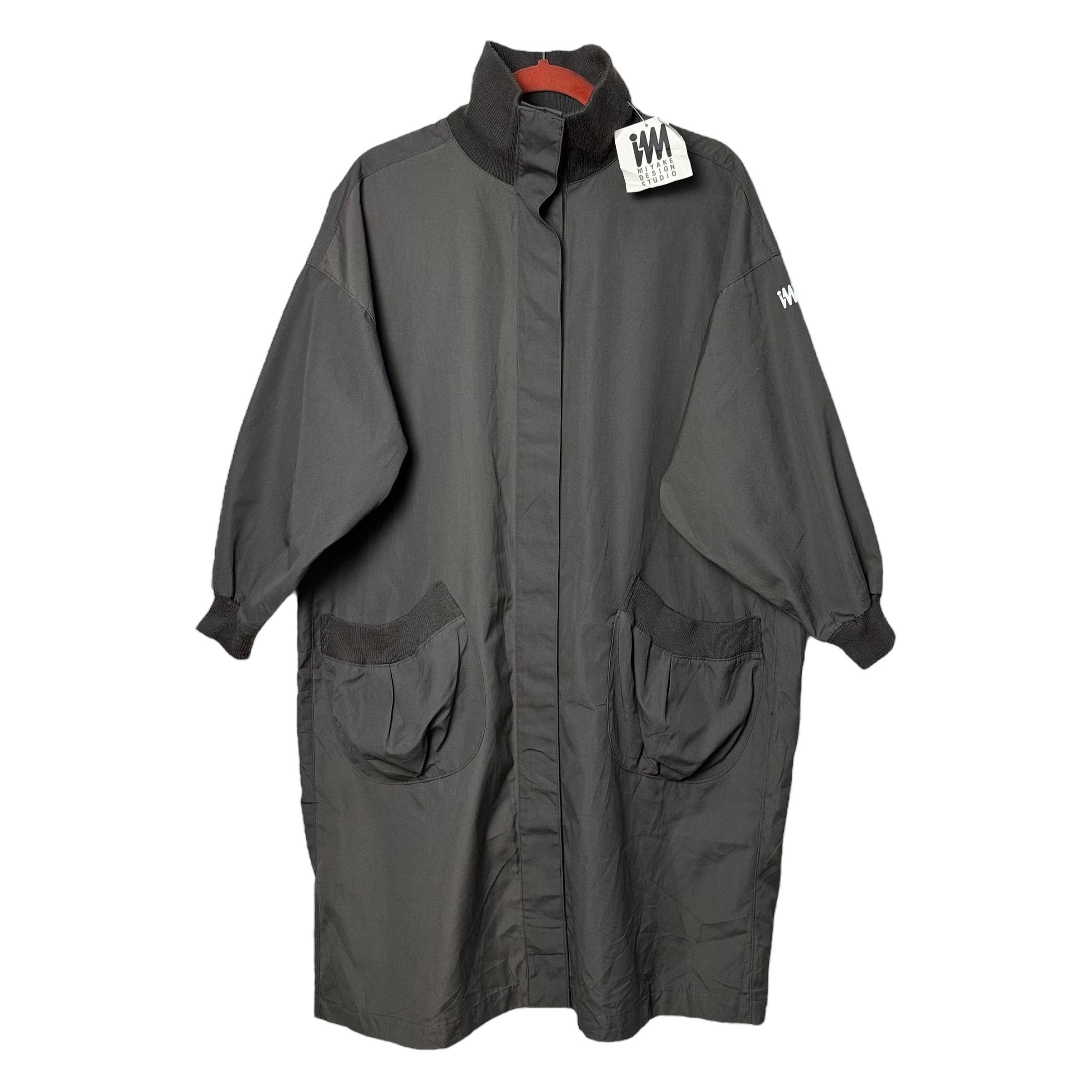 ジャケット・アウター im ISSEY MIYAKE DESIGN STUDIO coat TYPE-A 003 Jacket Black – ISSEY MIYAKE EU
