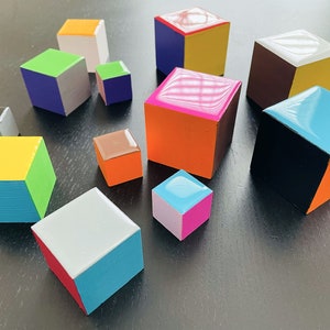 3D Wooden Wall Art Cubes: Geometric Painted Blocks, Resin Finish image 7