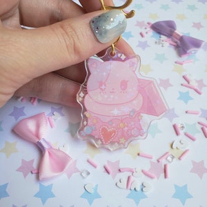 Pastel Cat Acrylic Keychain: Holographic Star Charm with Gold Clasp