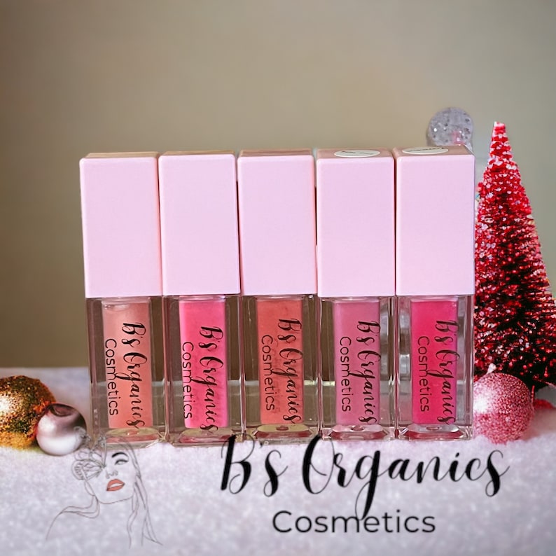 100 Natural Lip Oil effectively Targets Drycracked Lips Strawberry