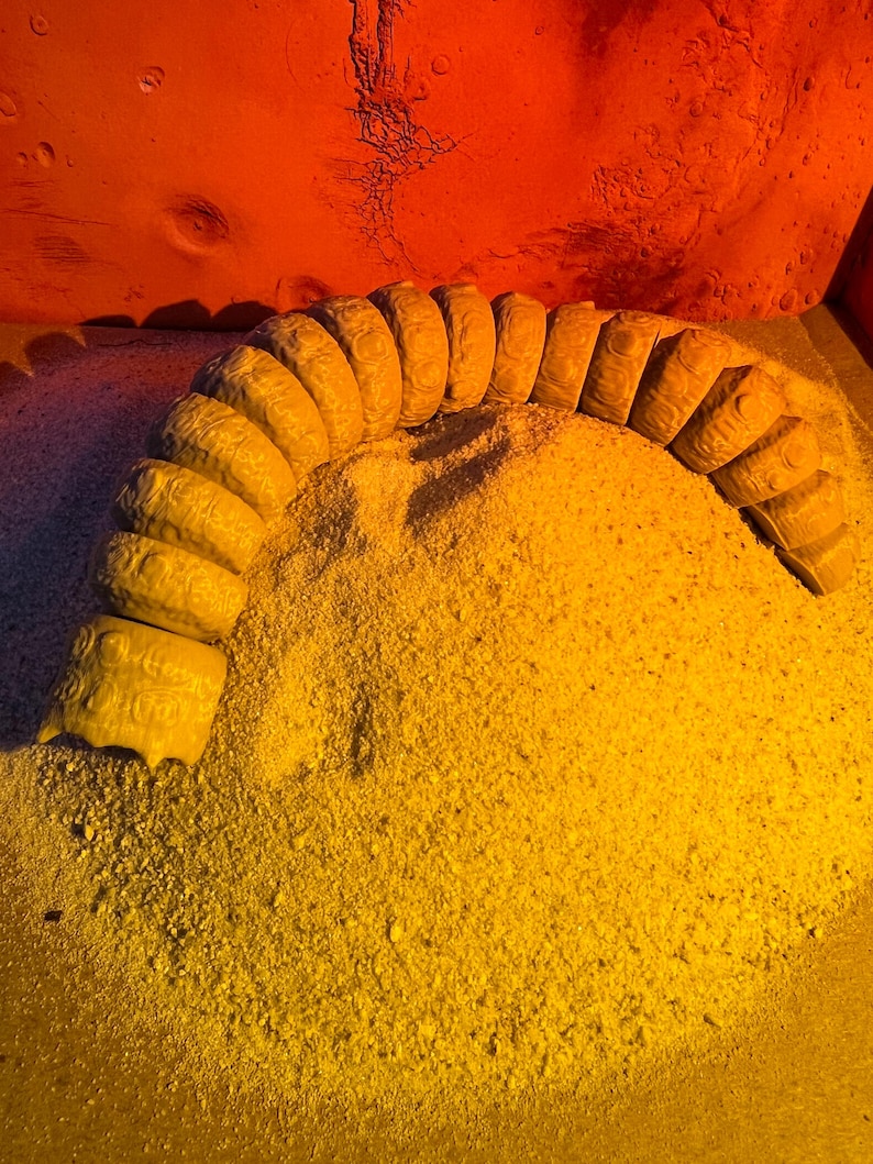 Articulated Dune Sand Worm Toy – 3D Printed Sci-fi Creature Figurine (9 ...