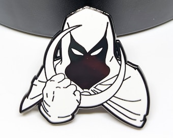 Pin esmaltado duro de Moon Knight / Marc Spector / Marvel Rivals / Pin de superhéroe de Marvel
