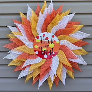 Halloween Wreath for Front Door, Candy Corn, Welcome Wreath, Halloween Decor, Halloween Decoration, Halloween Mesh Wreath, Flower Wreath