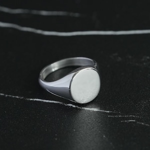 Silver Circle Signet Ring, Silver Signet Ring for Men, Stainless Steel Ring, Personalised Signet Ring, Simple Men&#39;s Ring, Gift for Him