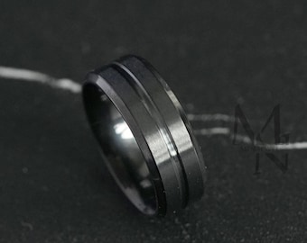 Mens Black Onyx Band, Personalised Engraved Ring 8mm Band, Minimalist Mens Jewellery, Unisex Everyday Ring, Gift for Him & Her