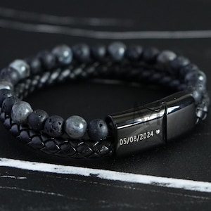 Aangepaste herenhoutskool met onyx kraal en zwarte leren armband, gepersonaliseerde lasergegraveerde magnetische sluiting, cadeau voor hem vader vriend