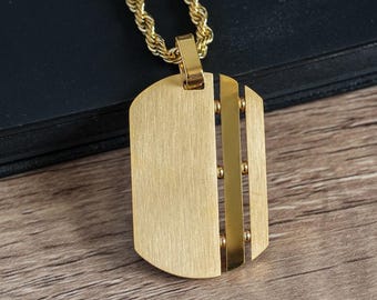 パーソナライズされた18Kゴールドドッグタグネックレス：カスタム刻印