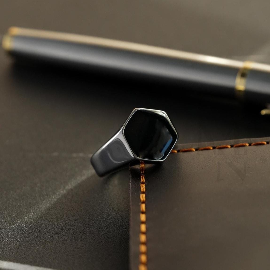 Silver Onyx Hexagon Signet Ring, Silver Signet Ring for Men, Stainless Steel Ring, Black Onyx Ring, Minimalist Men's Ring, Gift for Him