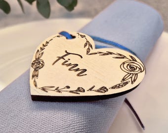 Platzhalter Hochzeit personalisiert – Namensschild mit Datum – Serviettenring floral – Tischdeko mit Blumenmuster