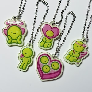 greenskis | blind bag keychain | valentine’s gift | valentine’s blind bag | bag charm