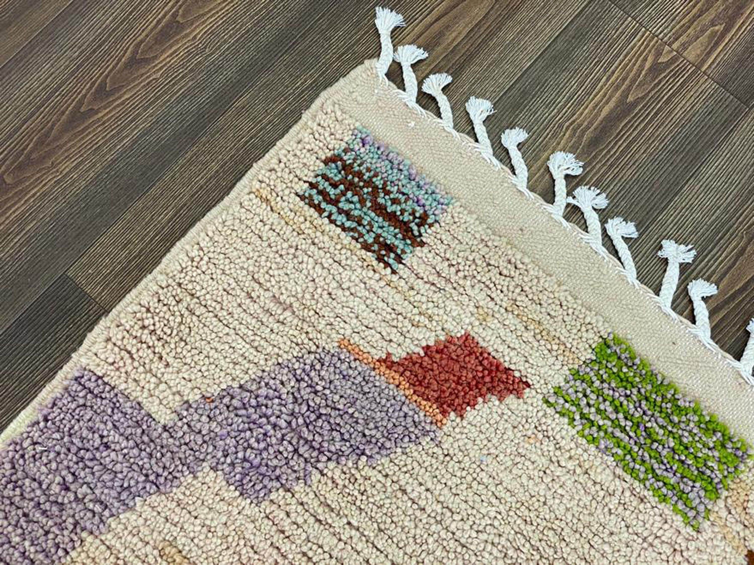 モロッコウールラグ：幾何学模様 - ハンドメイド、洗える - Etsy 日本