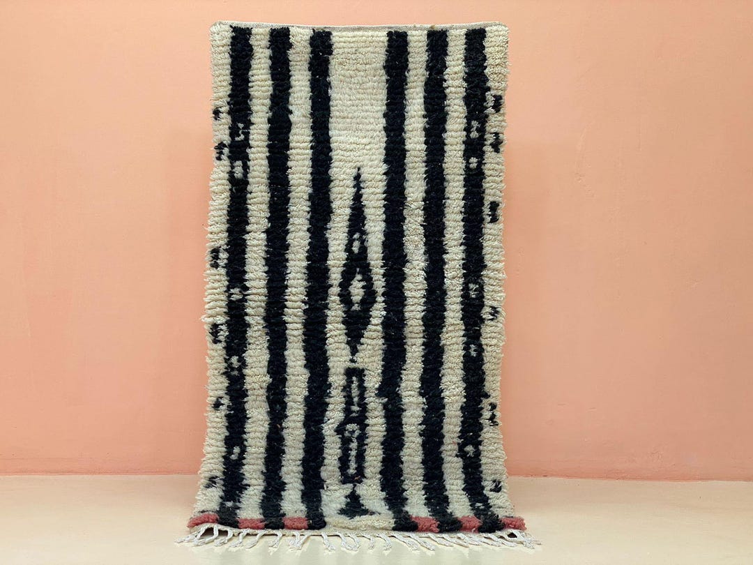 Atlas Mountains Rug Moroccan Wool Rug: Atlas Mountains Pattern - Soft, Washable, Handmade ...
