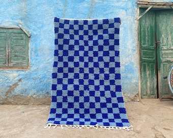 Moroccan Wool Kilim Rug: Blue Checkered Bohemian - Washable & Durable