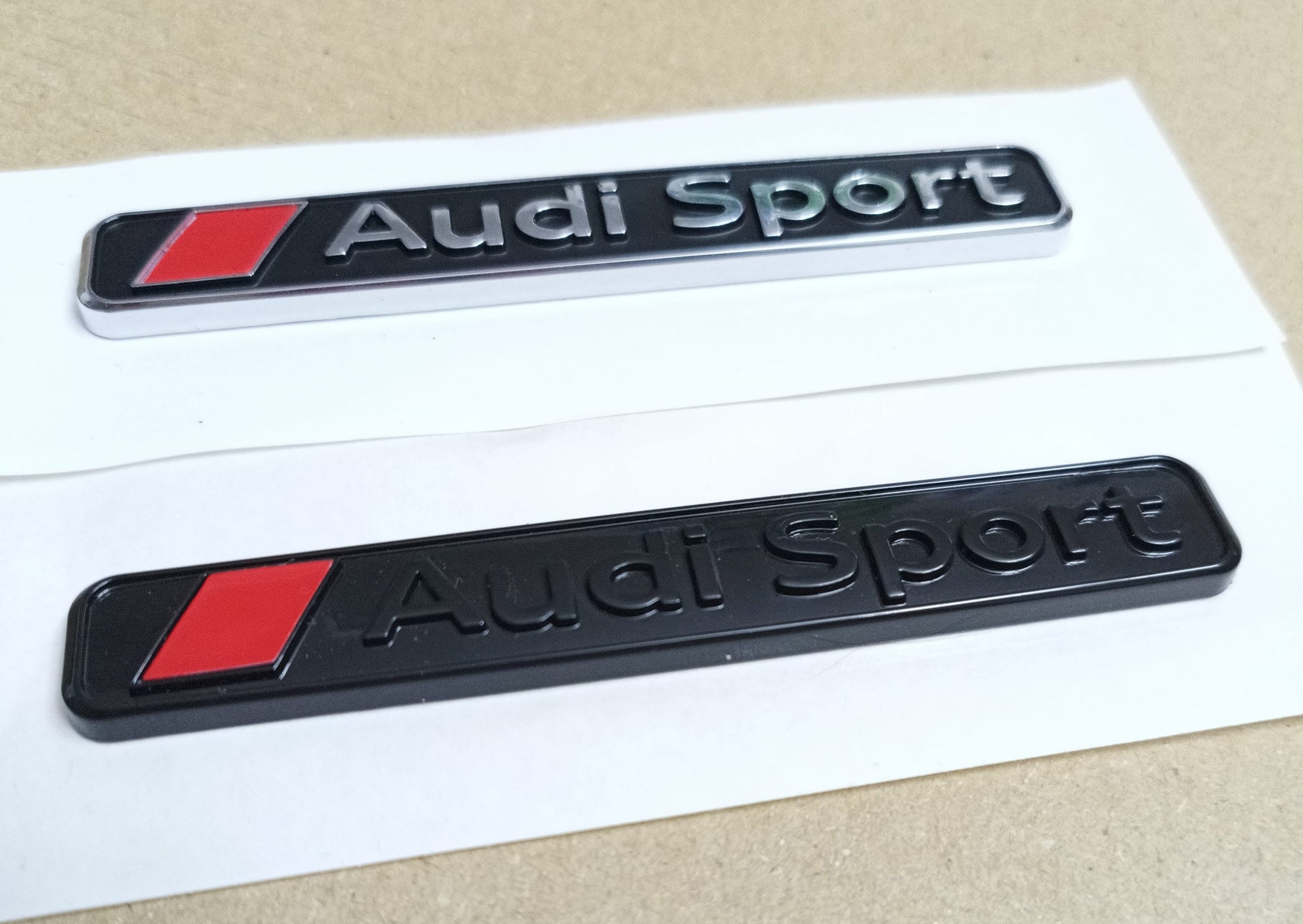 Vinyl-Aufkleber Grafik-Aufkleber Seite für Audi White Sunstrip Quattro neu  2022