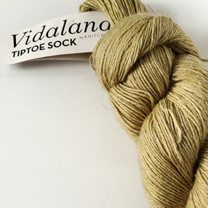 Sock Yarn Super Wash Merino Linen Blend Yarn Fingering Weight Sock Yarn Machine Wash Lay Flat To Dry 400 Yards