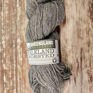 Gray Merino Worsted Wool Yarn - Queensland Falkland Graphite