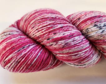Araucania Sock Yarn, Hand Painted Scarlet Ibis, 75% Wool 25 Polyamide Blend